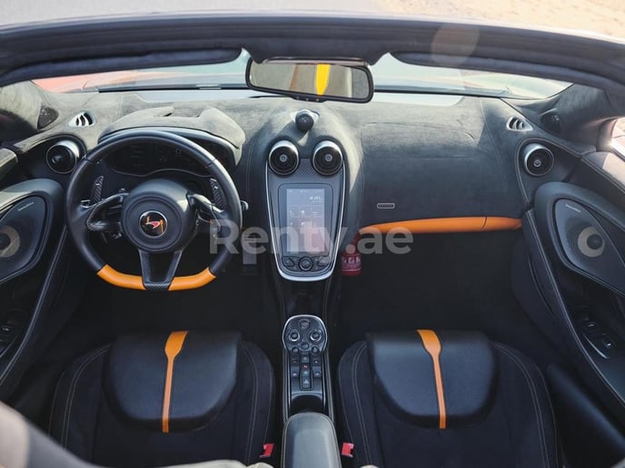إيجار مكلارين 570S سبايدر (البرتقالي), 2019 في دبي