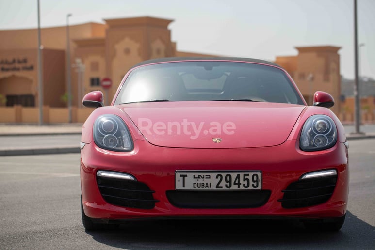 Porsche Boxster 981 (Красный), 2016 для аренды в Дубай