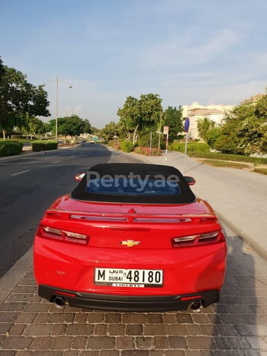 Chevrolet Camaro (Rood), 2019 te huur in Dubai