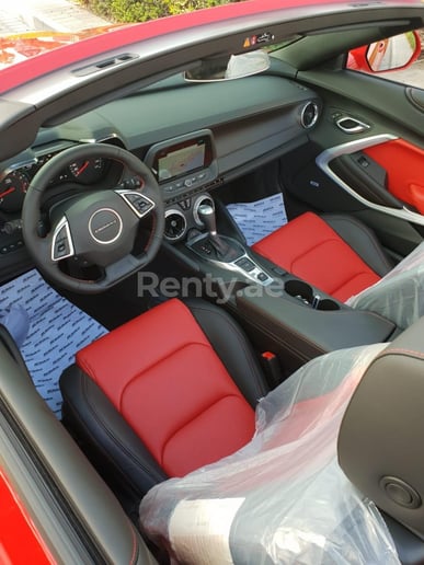 Chevrolet Camaro (Rood), 2019 te huur in Dubai