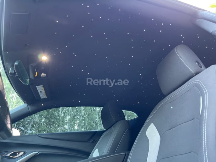 Dubai'de kiralık Chevrolet Camaro (Kırmızı), 2020