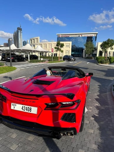 Chevrolet Corvette (Rood), 2023 te huur in Dubai
