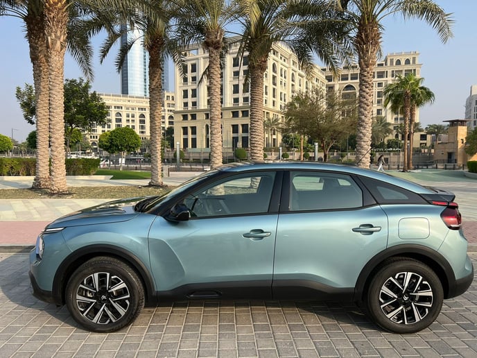 Citroen C4 (Blauw), 2024 te huur in Ras Al Khaimah