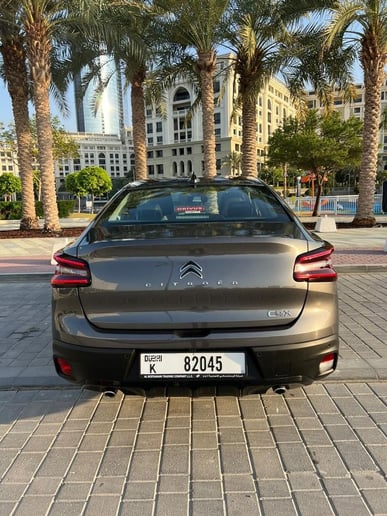 Citroen C4X (Gris), 2025 para alquiler en Abu Dhabi