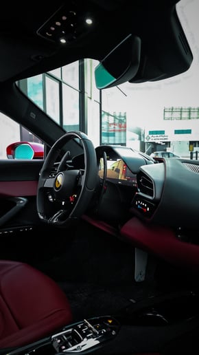Ferrari 296 (Rouge), 2023 &agrave; louer &agrave; Ras Al Khaimah