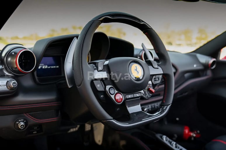 إيجار فيراري F8 تريبوتو سبايدر (أحمر), 2022 في دبي