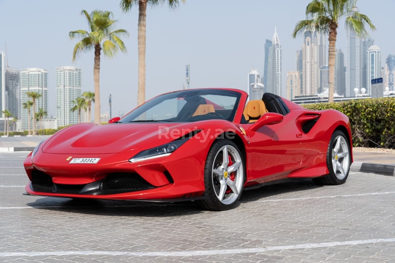 Ferrari F8 Tributo Spyder (Rouge), 2021 &agrave; louer &agrave; Duba&iuml;