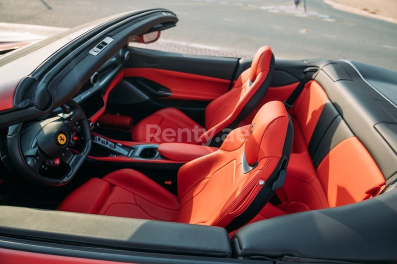 Ferrari Portofino Rosso (Красный), 2020 для аренды в Рас-эль-Хайме