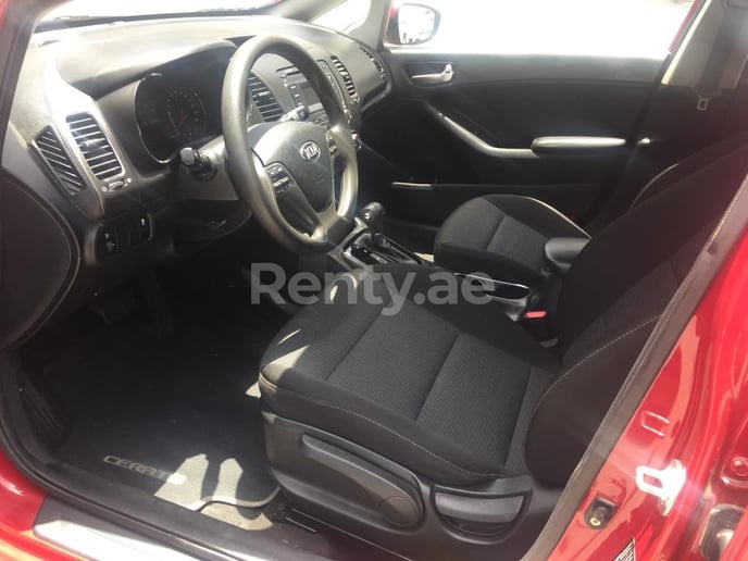 KIA Cerato (Красный), 2018 для аренды в Дубай
