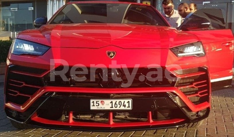 Lamborghini Urus (Rot), 2019  zur Miete in Abu Dhabi