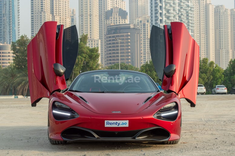 McLaren 720 S Spyder (Rouge), 2020 &agrave; louer &agrave; Duba&iuml;