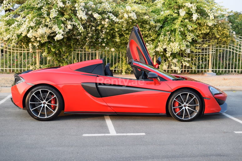 إيجار مكلارين 570S (أحمر), 2019 في دبي