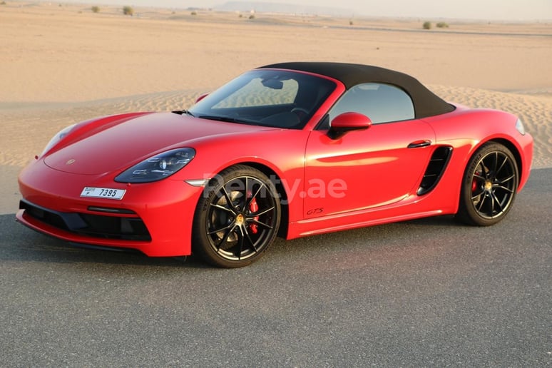 Porsche Boxster (Rouge), 2018 &agrave; louer &agrave; Duba&iuml;