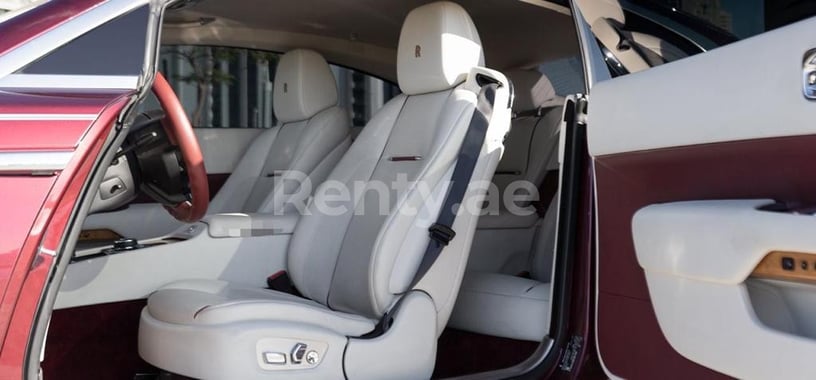 Rolls Royce Wraith (Rot), 2019  zur Miete in Abu Dhabi