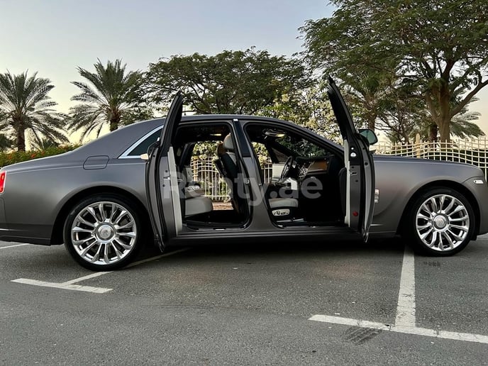 Rolls Royce Ghost (Silver Grey), 2020 for rent in Dubai