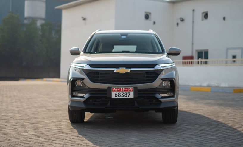在阿布扎比 租 雪佛兰Captiva (银), 2024
