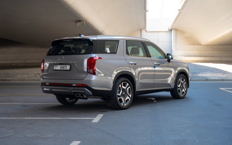 Hyundai Palisade (Argent), 2025 - offres de bail &agrave; Ras Al Khaimah
