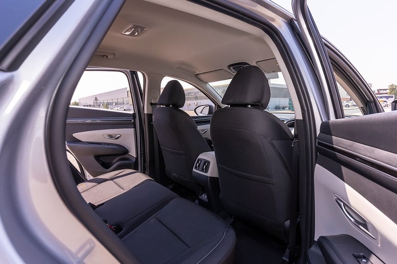 Hyundai Tucson (Silber), 2024  zur Miete in Ras Al Khaimah