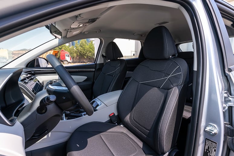Hyundai Tucson (Silber), 2024  zur Miete in Ras Al Khaimah