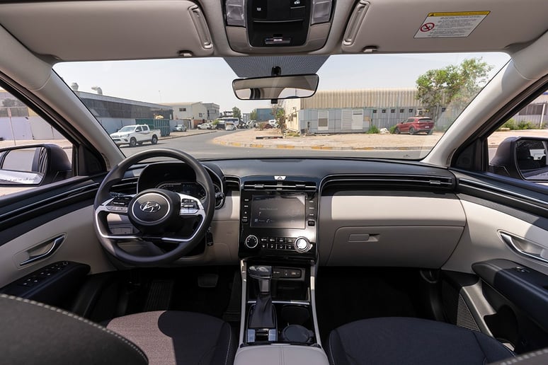 Hyundai Tucson (Silber), 2024  zur Miete in Ras Al Khaimah