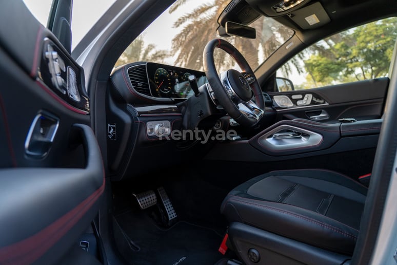 إيجار مرسيدس GLE63 (فضة), 2021 في دبي