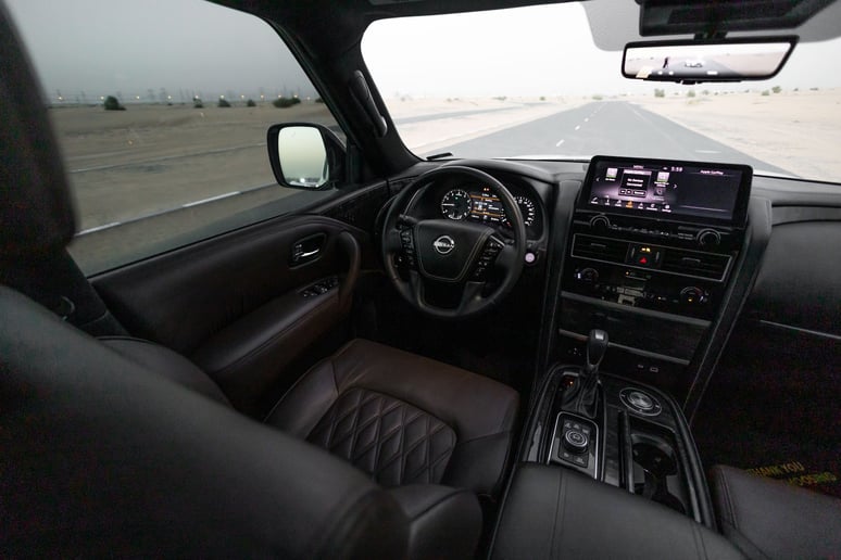2021 Nissan Patrol Platinum (Bianca), 2021 in affitto a Dubai