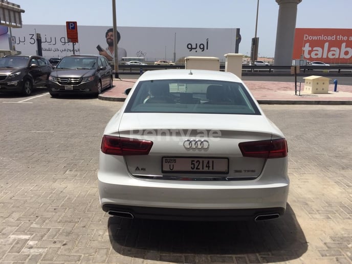 Dubai'de kiralık Audi A6 (Beyaz), 2018
