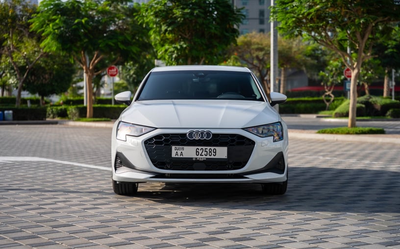 Audi A3 (Wei&szlig;), 2025 - Leasingangebote in Abu Dhabi