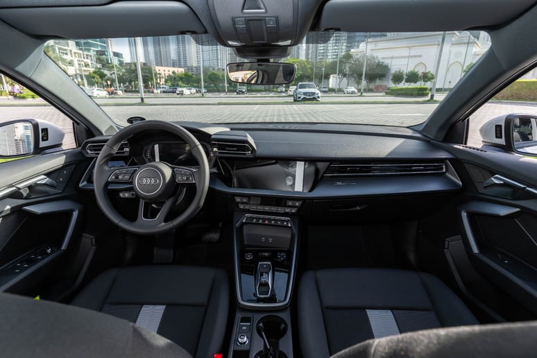 Audi A3 (Wei&szlig;), 2025 - Leasingangebote in Abu Dhabi