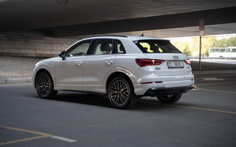 Audi Q3 (Белый), 2024 - предложения по лизингу в Дубай