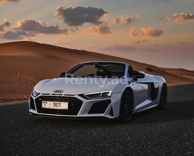 Audi R8 Facelift (Bianca), 2020 in affitto a Dubai