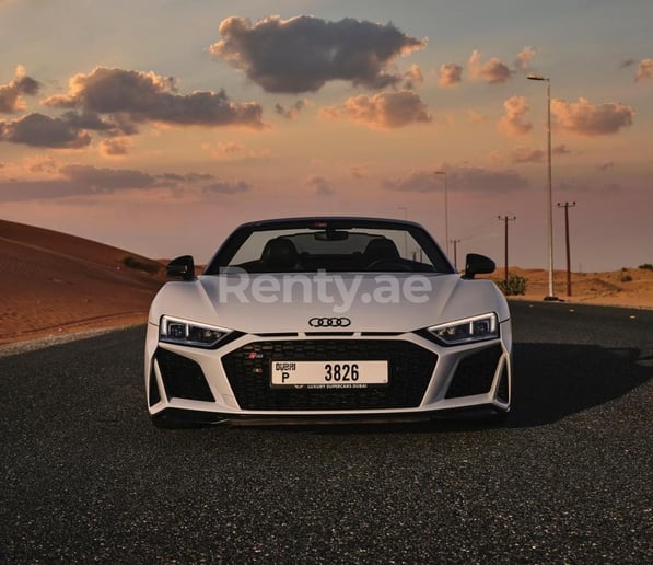 Audi R8 Facelift (Bianca), 2020 in affitto a Dubai