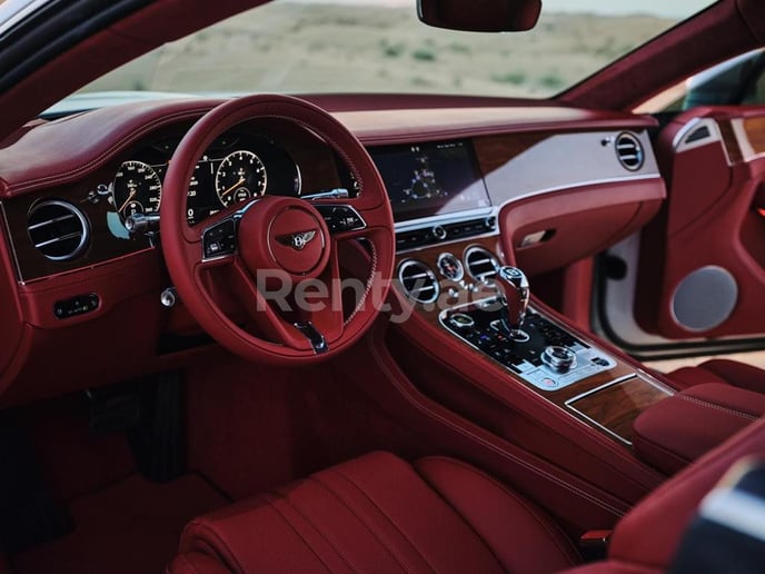 إيجار بنتلي كونتيننتال GT (أبيض), 2020 في دبي