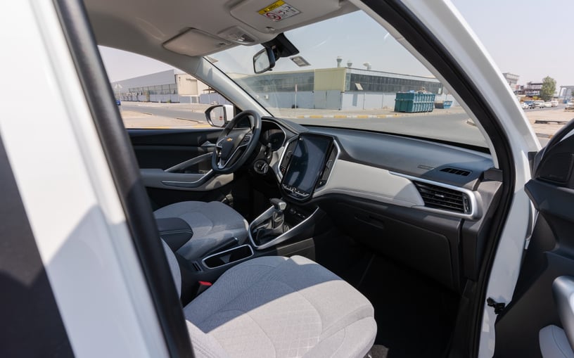 Chevrolet Captiva (Wei&szlig;), 2024 - Leasingangebote in Abu Dhabi