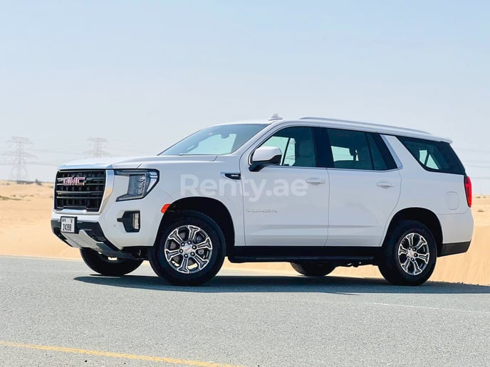 Dubai'de kiralık GMC Yukon (Beyaz), 2021