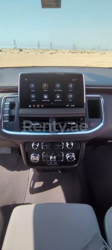 Dubai'de kiralık GMC Yukon (Beyaz), 2021
