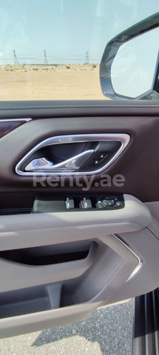 Dubai'de kiralık GMC Yukon (Beyaz), 2021