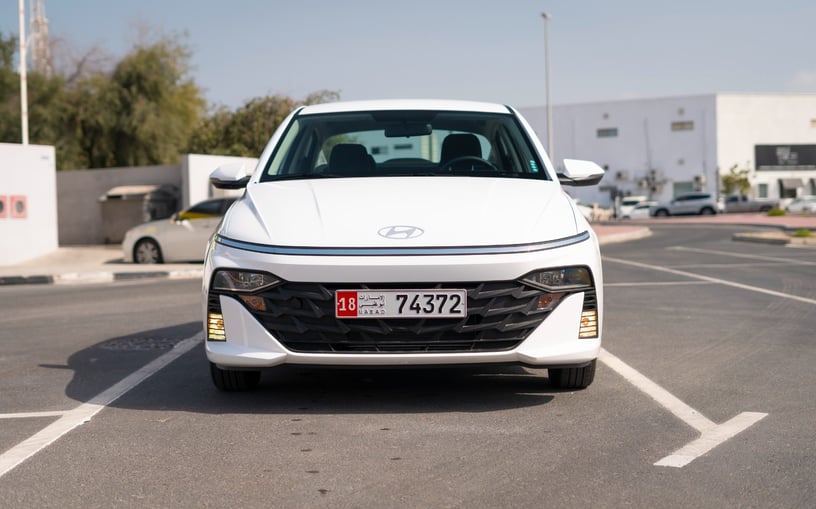 Hyundai Accent (Wit), 2024 - lease-aanbiedingen in Ras Al Khaimah