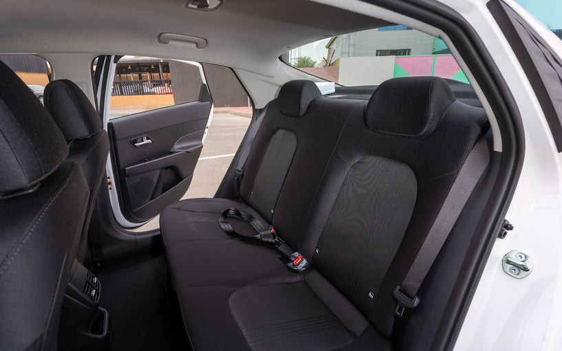 Hyundai Accent (Белый), 2024 для аренды в Шарджа