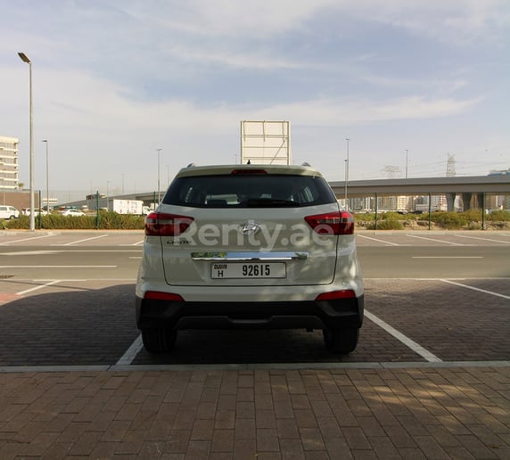 Hyundai Creta (Bianca), 2017 in affitto a Dubai