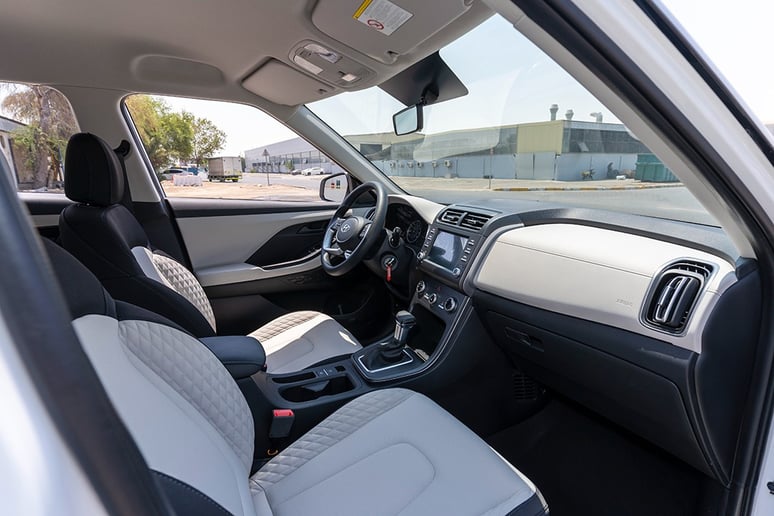 Hyundai Creta (Wit), 2024 te huur in Ras Al Khaimah