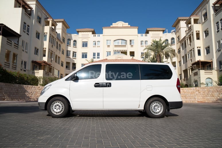 Hyundai H1 (White), 2016 for rent in Dubai