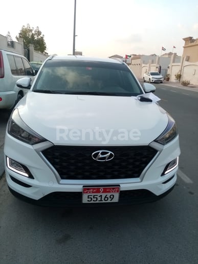 Hyundai Tucson (Blanco), 2020 para alquiler en Dub&aacute;i