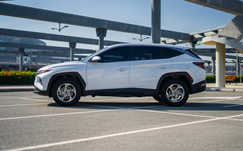 Hyundai Tucson (White), 2022 for rent in Dubai