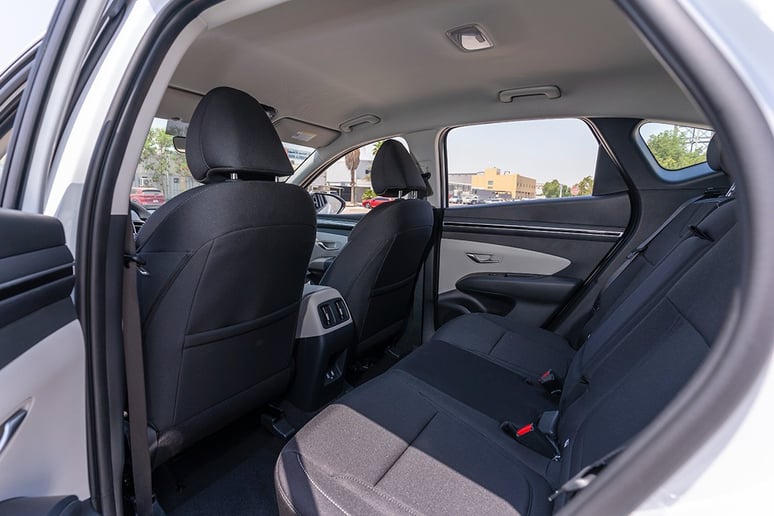 Hyundai Tucson (Wei&szlig;), 2024  zur Miete in Ras Al Khaimah
