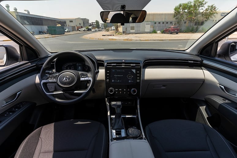 Hyundai Tucson (Wei&szlig;), 2024  zur Miete in Ras Al Khaimah