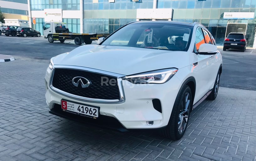 Infiniti QX50 (Bianca), 2021 in affitto a Dubai