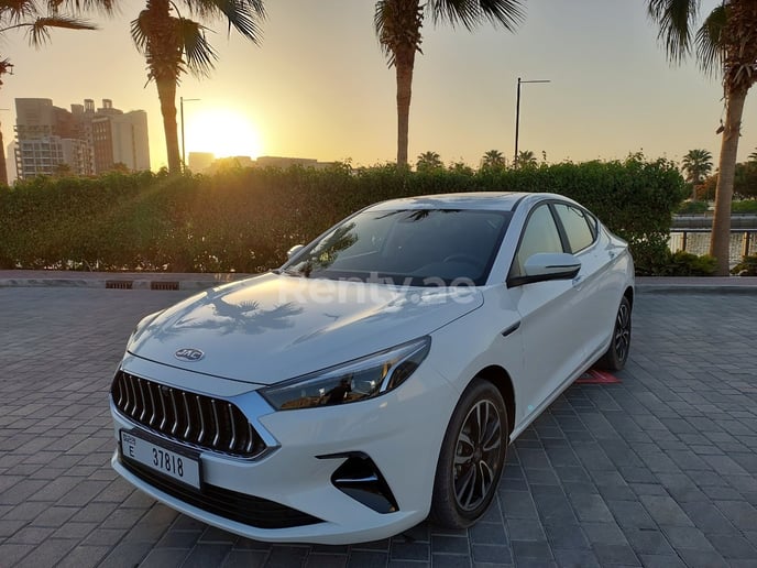 إيجار جاك J7 (أبيض), 2023 في الشارقة