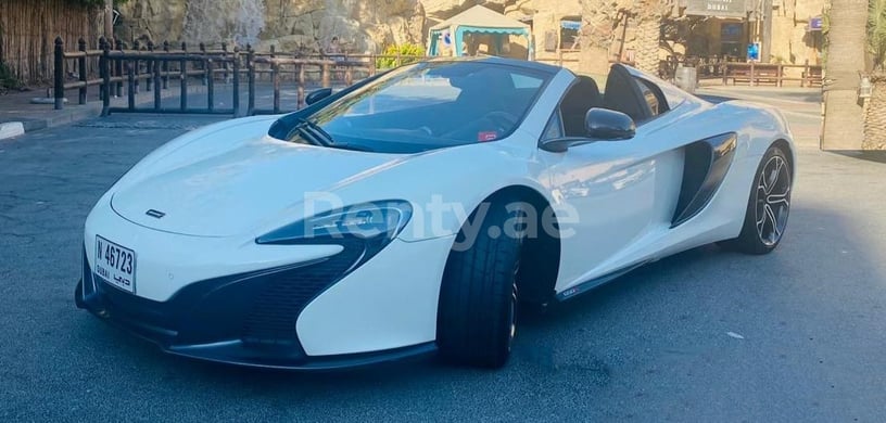 إيجار مكلارين 650S سبايدر (أبيض), 2015 في دبي