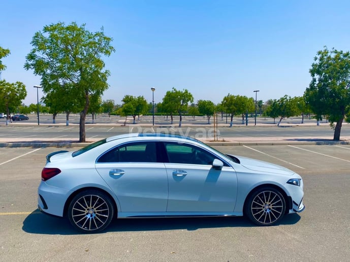 Mercedes A Class (Bianca), 2021 in affitto a Dubai
